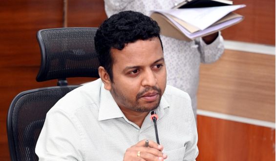 ఇంతవరకు 1,54,386 టన్నుల ధాన్యాన్ని సేకరించాం జాయింట్ కలెక్టర్ ఎం.జె. అభిషేక్ గౌడ ..