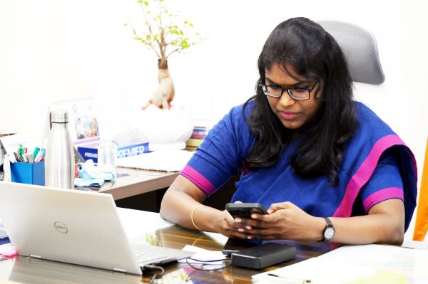 ఓటర్ల మ్యాపింగ్: వేగవంతం చెయ్యాలి.ఏలూరు కలెక్టర్ కె. వెట్రిసెల్వి
