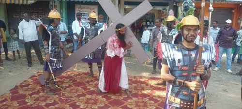 ఆర్.సి.యమ్ చర్చి ఆధ్వర్యంలో ఘనంగా గుడ్ ఫ్రైడే వేడుకలు.