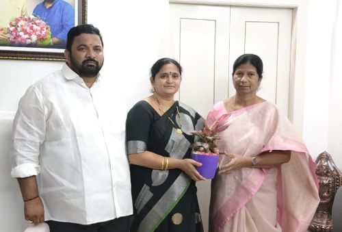 ఉమ్మడి పశ్చిమగోదావరి జిల్లా పరిషత్,జిల్లా పరిషత్ ముఖ్య కార్యనిర్వాహణాధికారిగా  పి. జగదాంబ