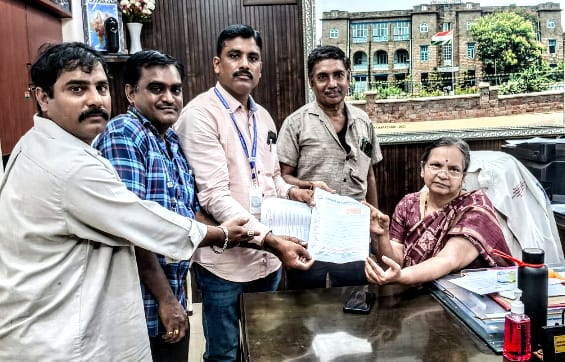 కేజీహెచ్‌ సమాచార నిధిపై 'సి.సి.ఆర్. ఎన్‌జీఓ' ఆర్‌టీఐ అస్త్రం!