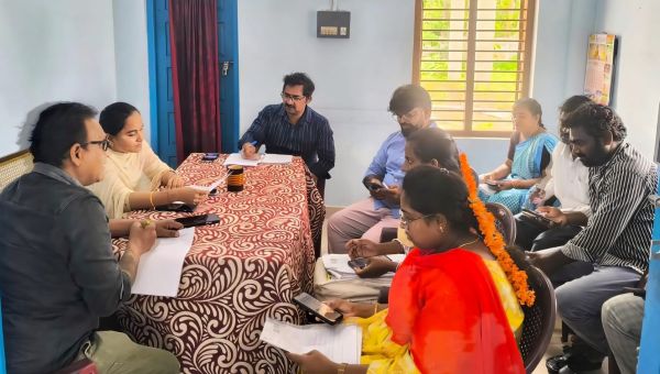 SIR కార్యక్రమం వేగవంతమే లక్ష్యం.ఏటికొప్పాకలో ఎంపీడీవో దీపిక ప్రత్యేక సమీక్ష