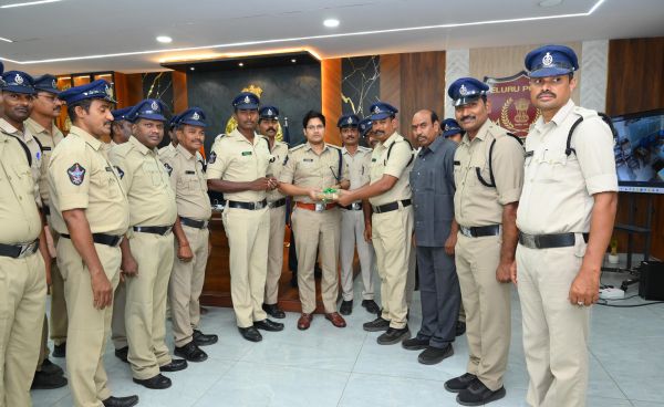 ఉద్యోగుల హర్షం: 2004కు పూర్వం చేరిన పోలీసులకు CPS/GPS వర్తింపుపై ప్రభుత్వ నిర్ణయం