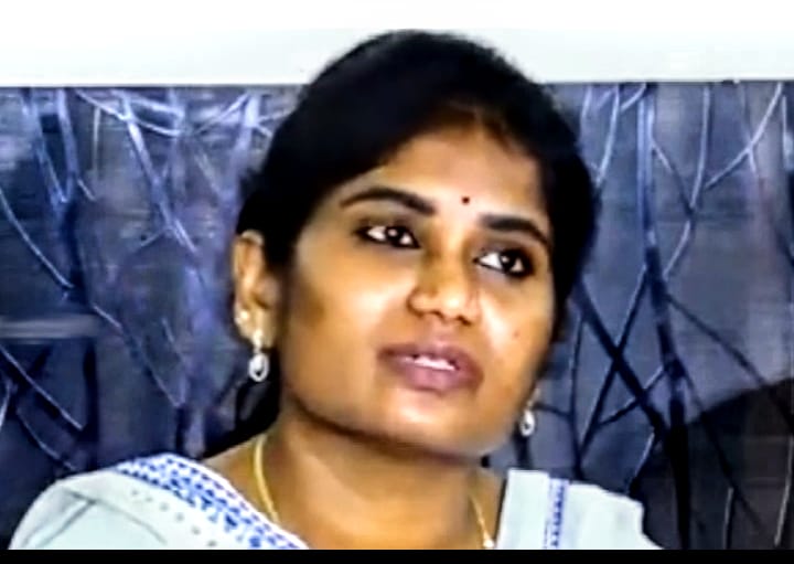 ఆదాయానికి మించిన ఆస్తులు...! దేవాదాయ శాఖ అసిస్టెంట్ కమిషనర్ శాంతి అరెస్ట్..!!