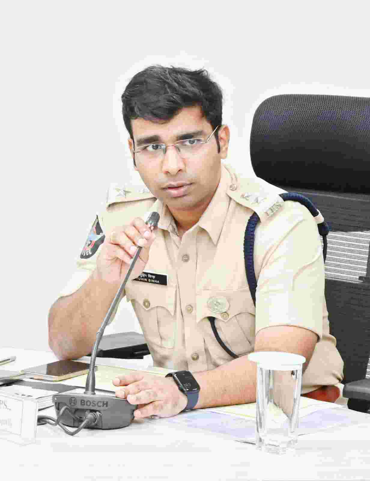 వేసవి సెలవుల్లో విద్యార్థులు, పిల్లల పట్ల తల్లిదండ్రులు అప్రమత్తంగా ఉండాలని జిల్లా ఎస్పీ శ్రీ తుహిన్ సిన్హా ఐపీఎస్ గారి విజ్ఞప్తి. 