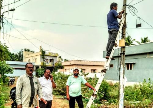 యలమంచిలి ప్రజల సహకారంతో రాంనగర్‌లో సీసీ కెమెరాల ఏర్పాటు..! 