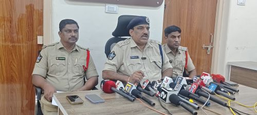 ఏలూరులో గంజాయి కేసులో ఐదుగురు అరెస్టు..