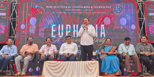 డైట్లో CSE  విభాగం విద్యార్థులకు ఘనంగా ఫేర్వెల్ కార్యక్రమం