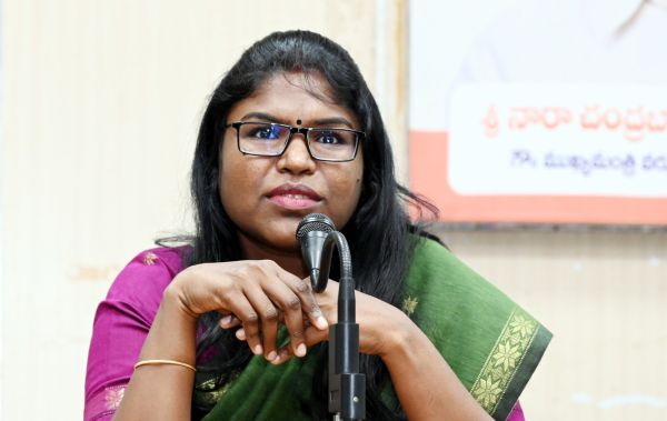 ఏలూరు జిల్లాలో సేంద్రియ వ్యవసాయ ఉత్పత్తులు ఆన్లైన్ ద్వారా ప్రజలకు అందుబాటులో