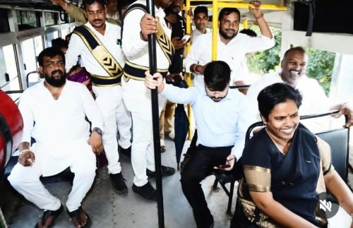 కలెక్టర్ ఆకస్మిక తనిఖీ – ఆర్టీసీ బస్సులో ప్రయాణించి అభ్యర్థుల నైపుణ్యాల పరిశీలన..!