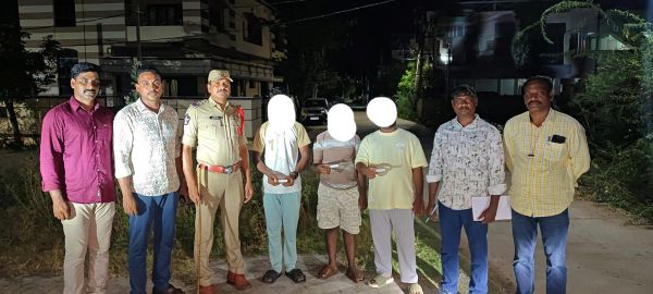 ఏలూరులో డ్రోన్ కెమెరాలతో విస్తృత తనిఖీలు:త్రీ టౌన్ పరిధిలో నిఘా...