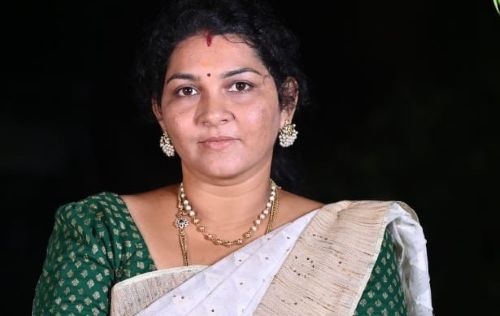 లంకెలపాలెం జంక్షన్‌లో మంచినీటి బోర్లు ఏర్పాటు చేయాలి: మడక శివపార్వతి