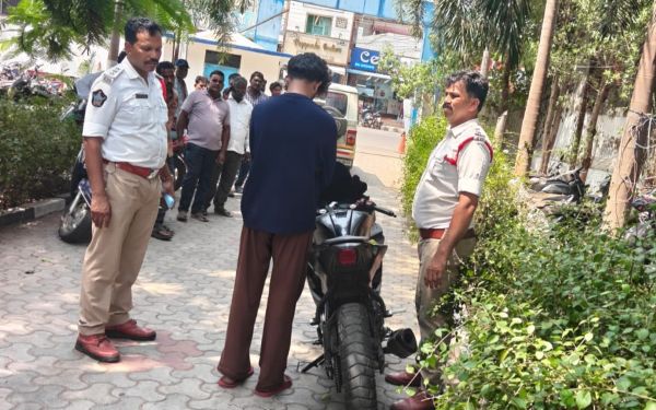 ర్యాష్ డ్రైవింగ్ చేస్తే జైలుకే.. ట్రాఫిక్ పోలీసుల స్పెషల్ డ్రైవ్!