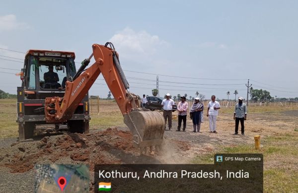 అనధికార లేఔట్లపై ఈయుడిఎ (EUDA) ఉక్కుపాదం: 31 లేఔట్ల తొలగింపు..