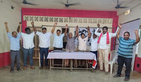 కేంద్ర ప్రభుత్వంపై వామపక్షాల తీవ్ర విమర్శలు: పెరిగిన ఇంధన ధరలతో ప్రజలపై మోయలేని భారం!
